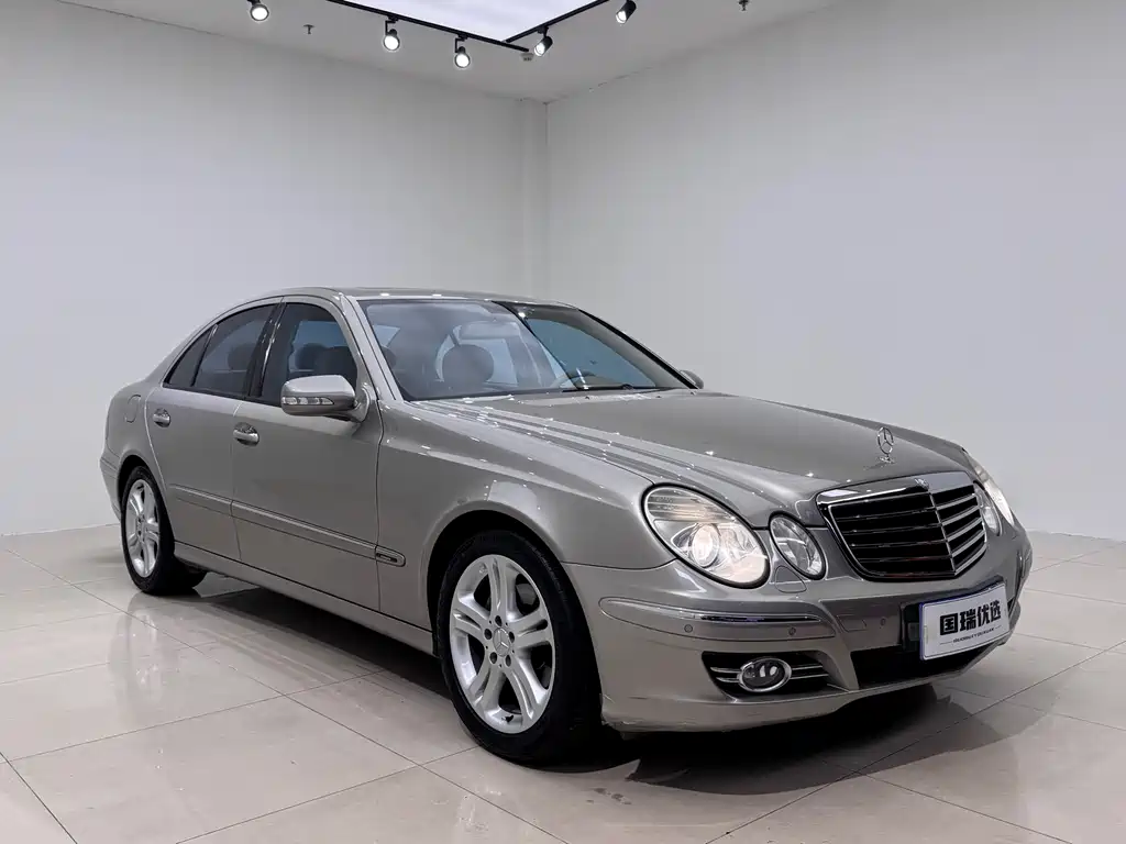 Mercedes-Benz E-Class E 2008 E 230 Fashion