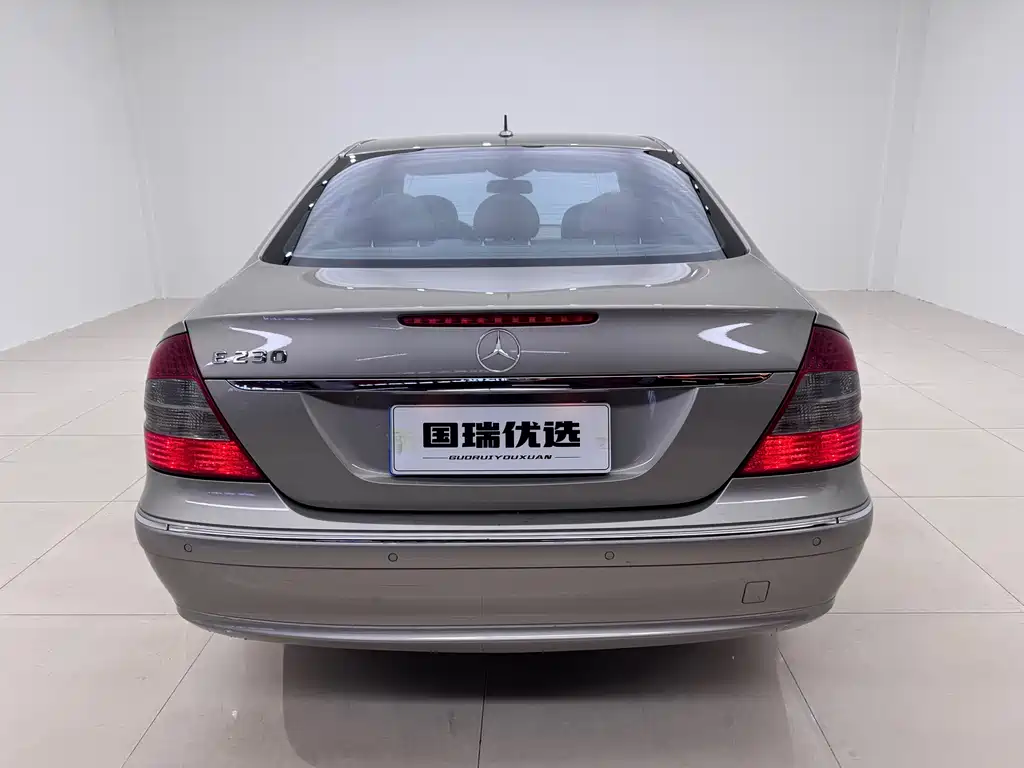 Mercedes-Benz E-Class E 2008 E 230 Fashion