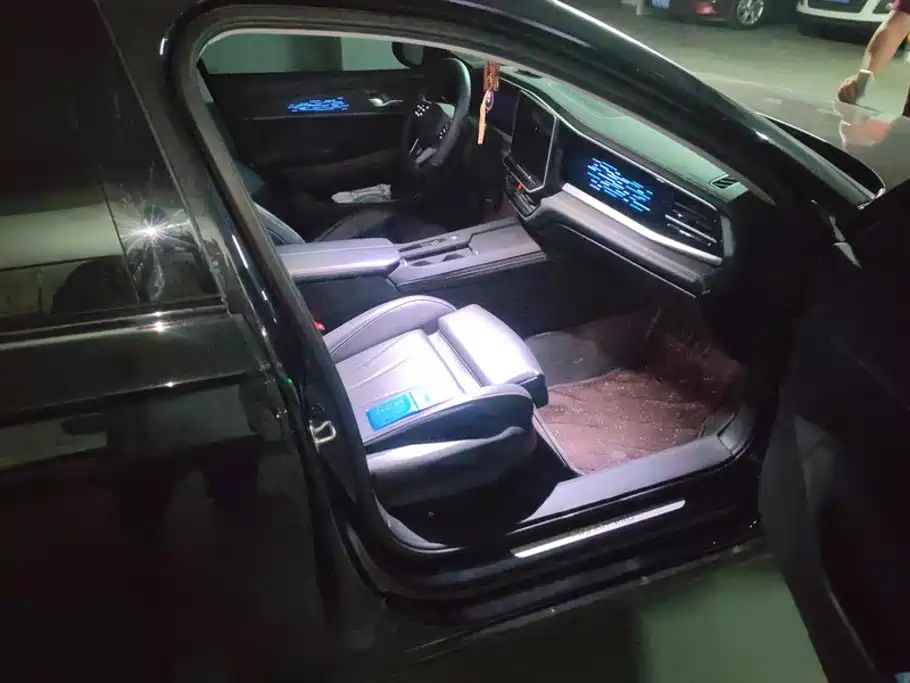 Volkswagen Passat — миниатюра 8