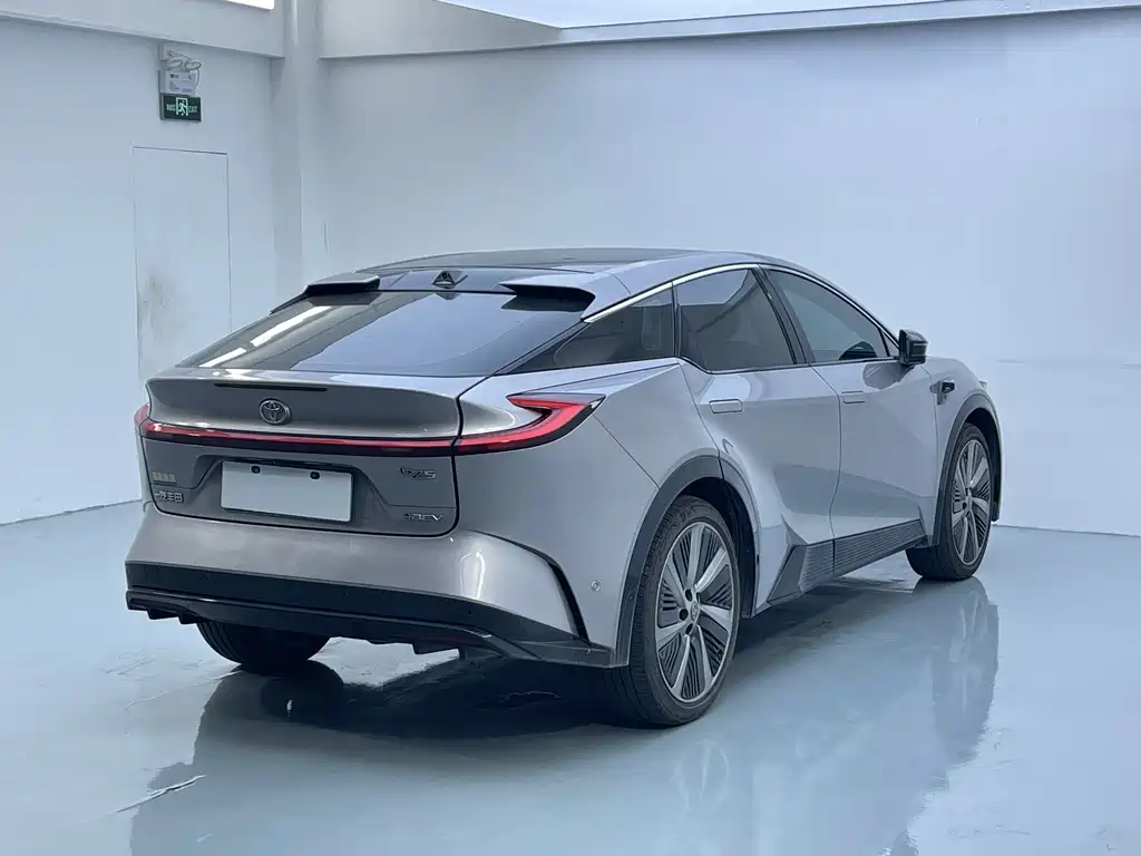 Toyota bZ5 — миниатюра 14