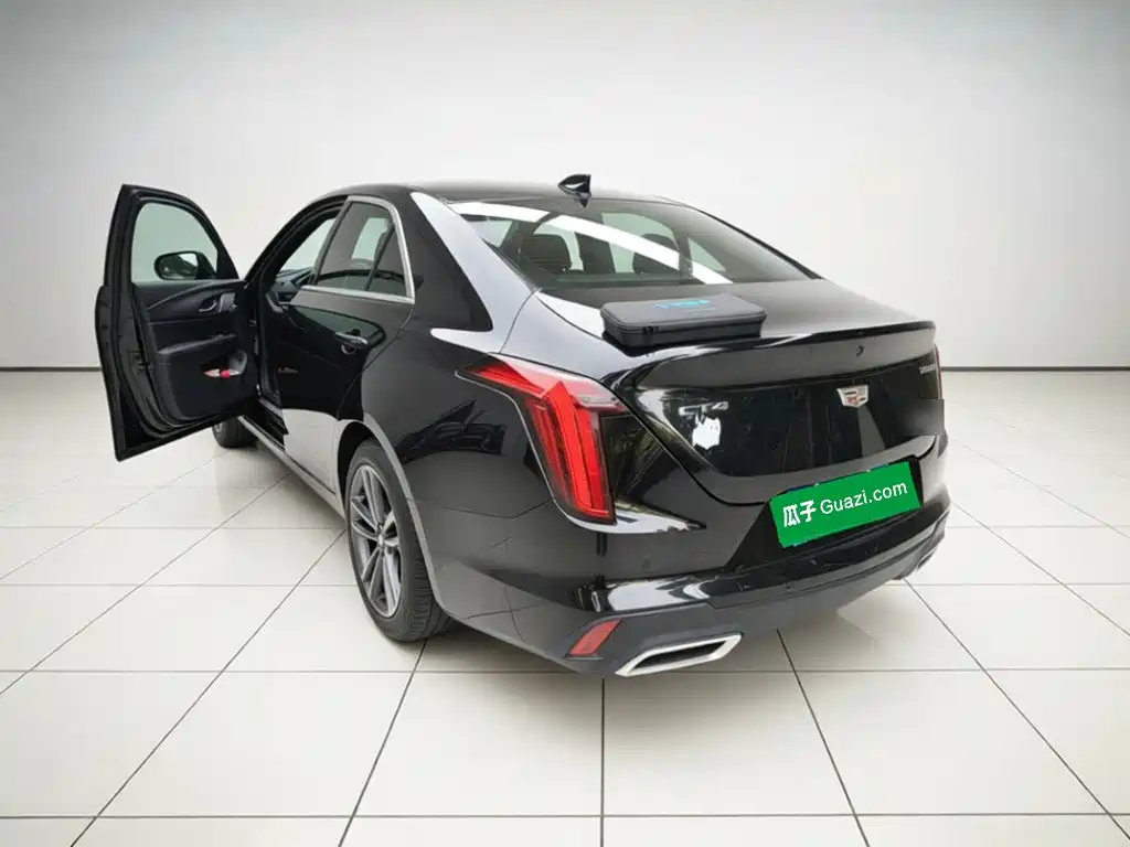 Cadillac CT4 — миниатюра 4
