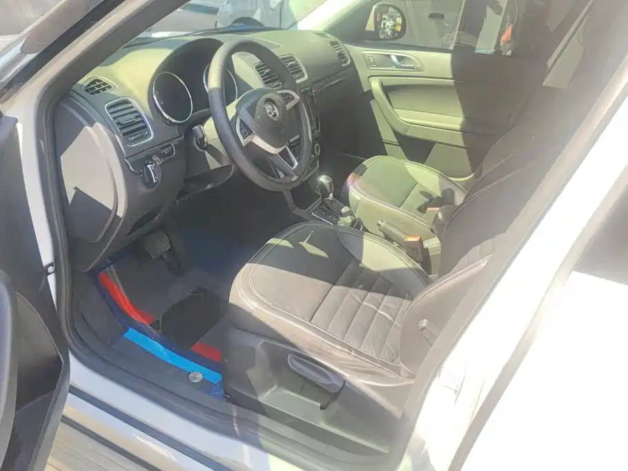 Skoda Yeti — миниатюра 9