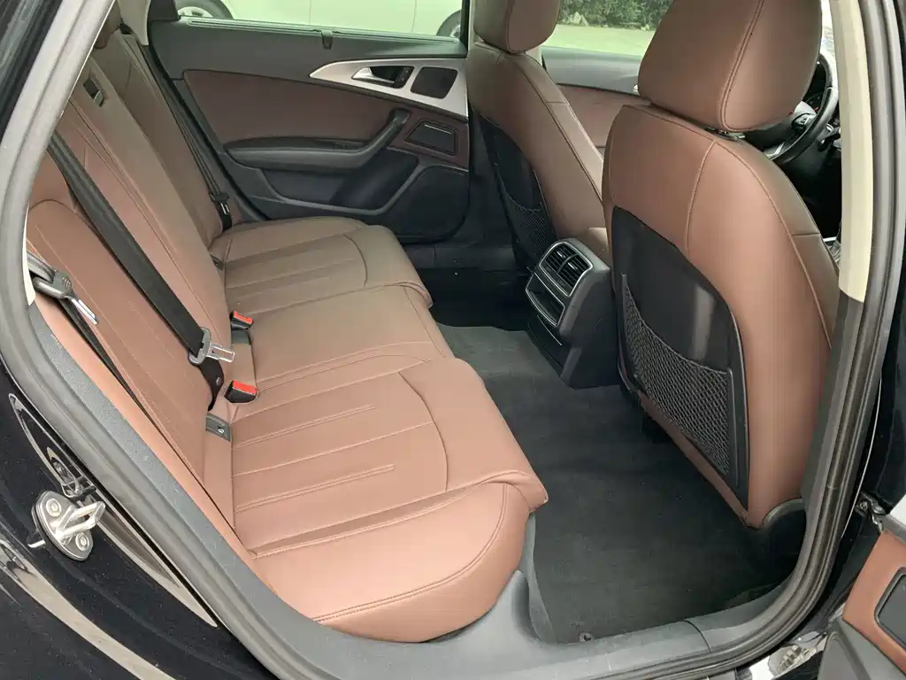Audi A6L — миниатюра 18