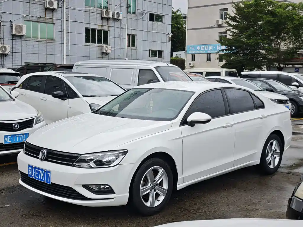 Volkswagen Lamando — миниатюра 2