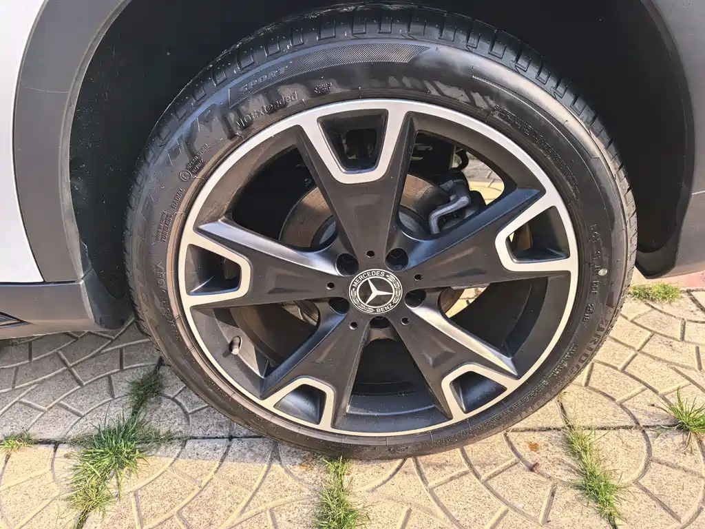 Mercedes-Benz GLA — миниатюра 13
