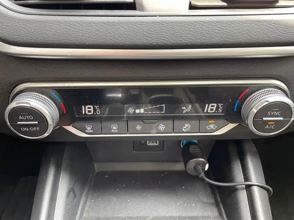 Nissan Teana — миниатюра 18