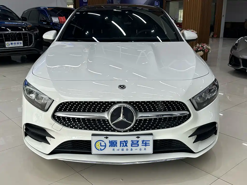 Mercedes-Benz A-Class — миниатюра 3