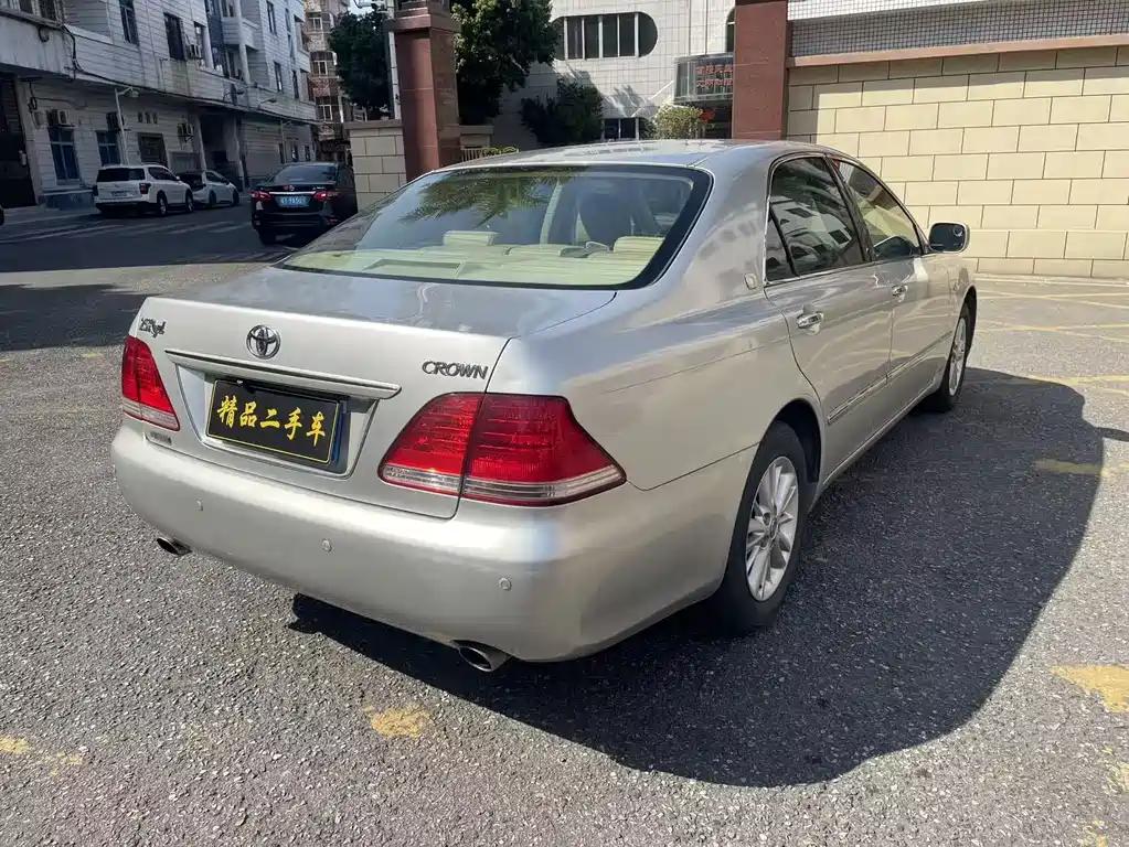 Toyota Crown 2006 2.5L Royal