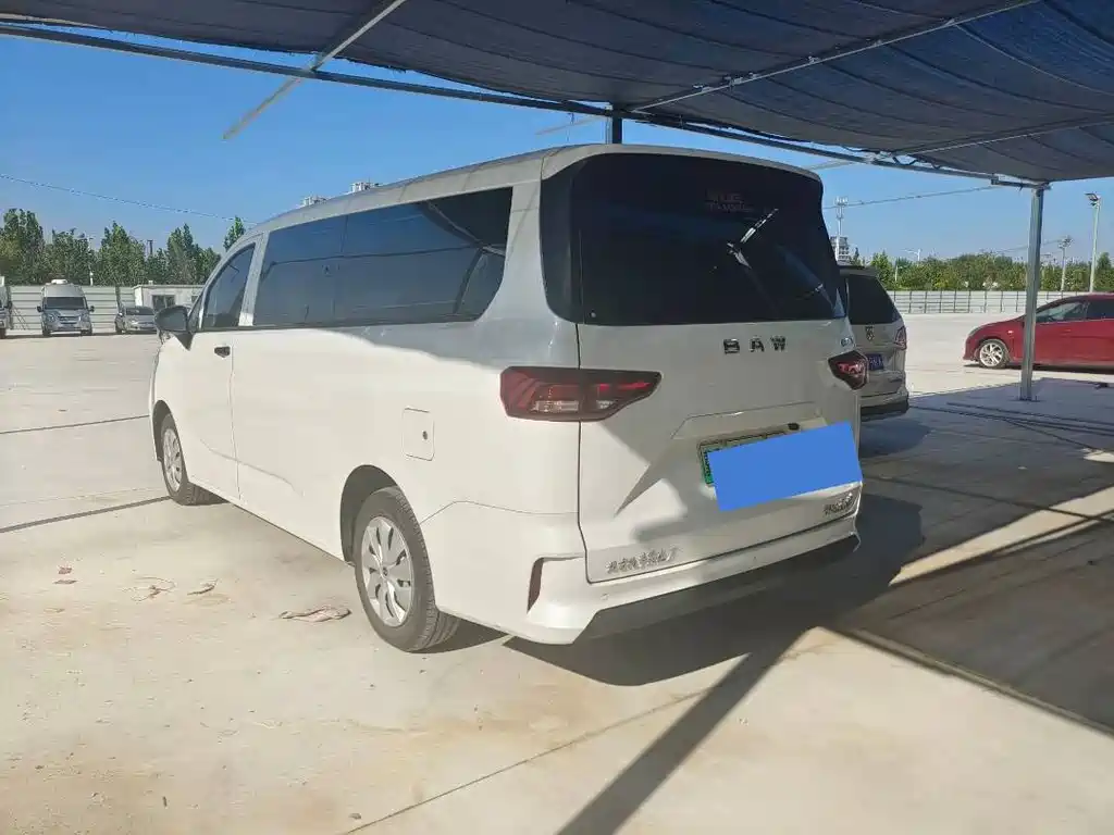 BAW Ruisheng Ace M7 New Energy — миниатюра 6