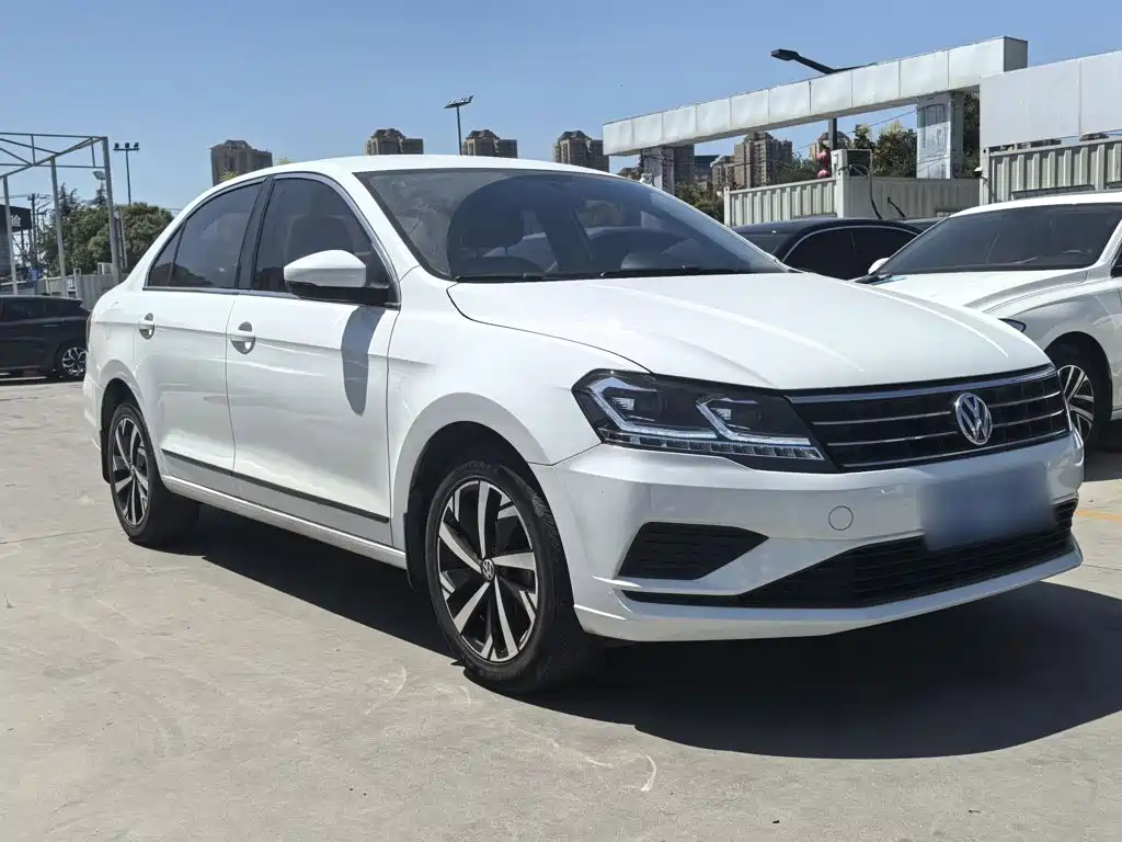 Volkswagen Jetta — миниатюра 9
