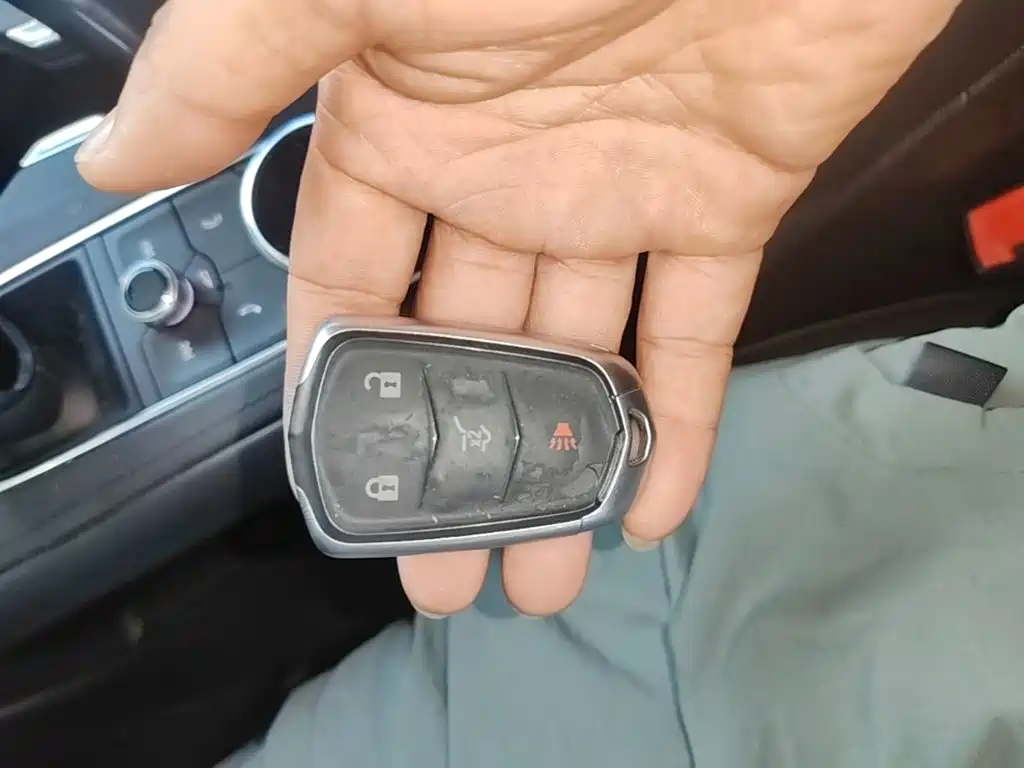 Cadillac XT4 — миниатюра 9