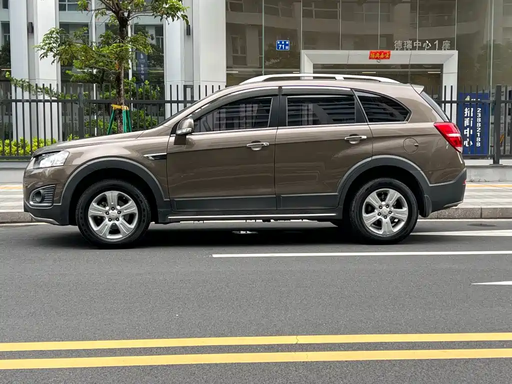 Chevrolet Captiva — миниатюра 26