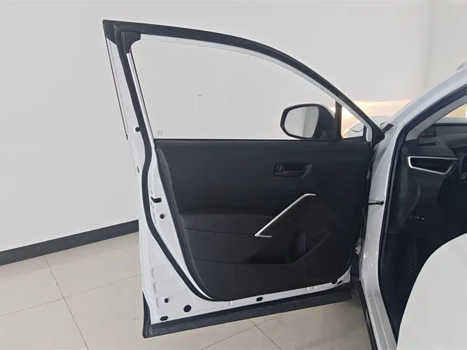 TOYOTA COROLLA SHARP AMPLIFIER