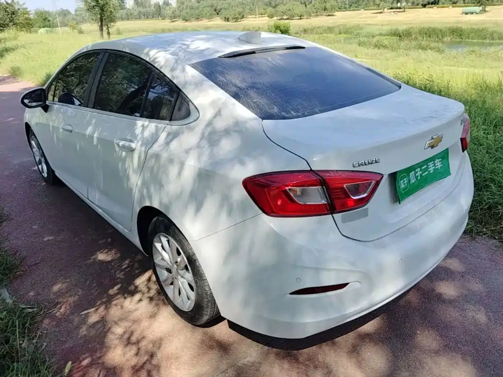 Chevrolet Cruze — миниатюра 5
