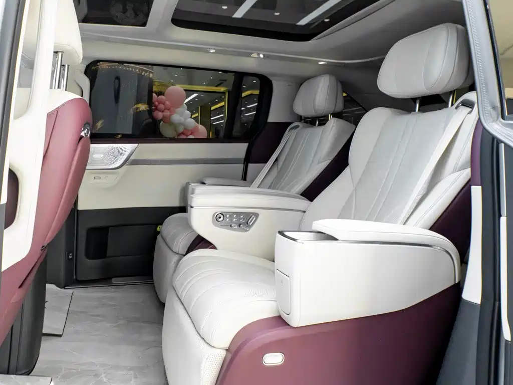 XPeng X9 — миниатюра 27