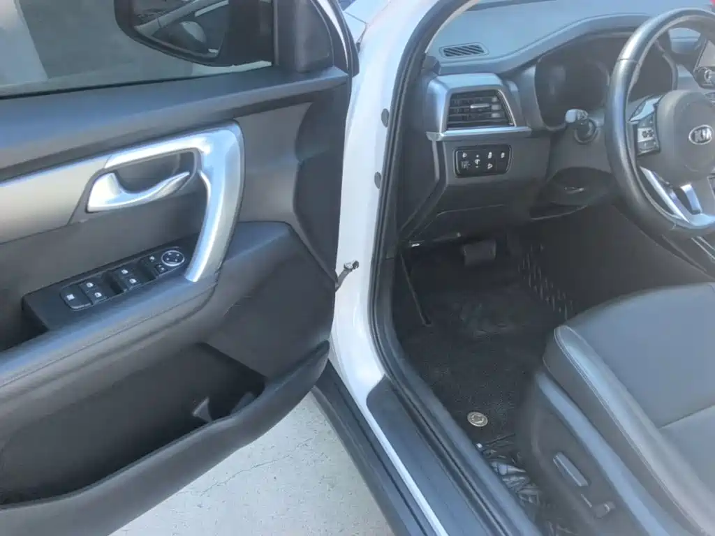 Kia Sportage — миниатюра 16