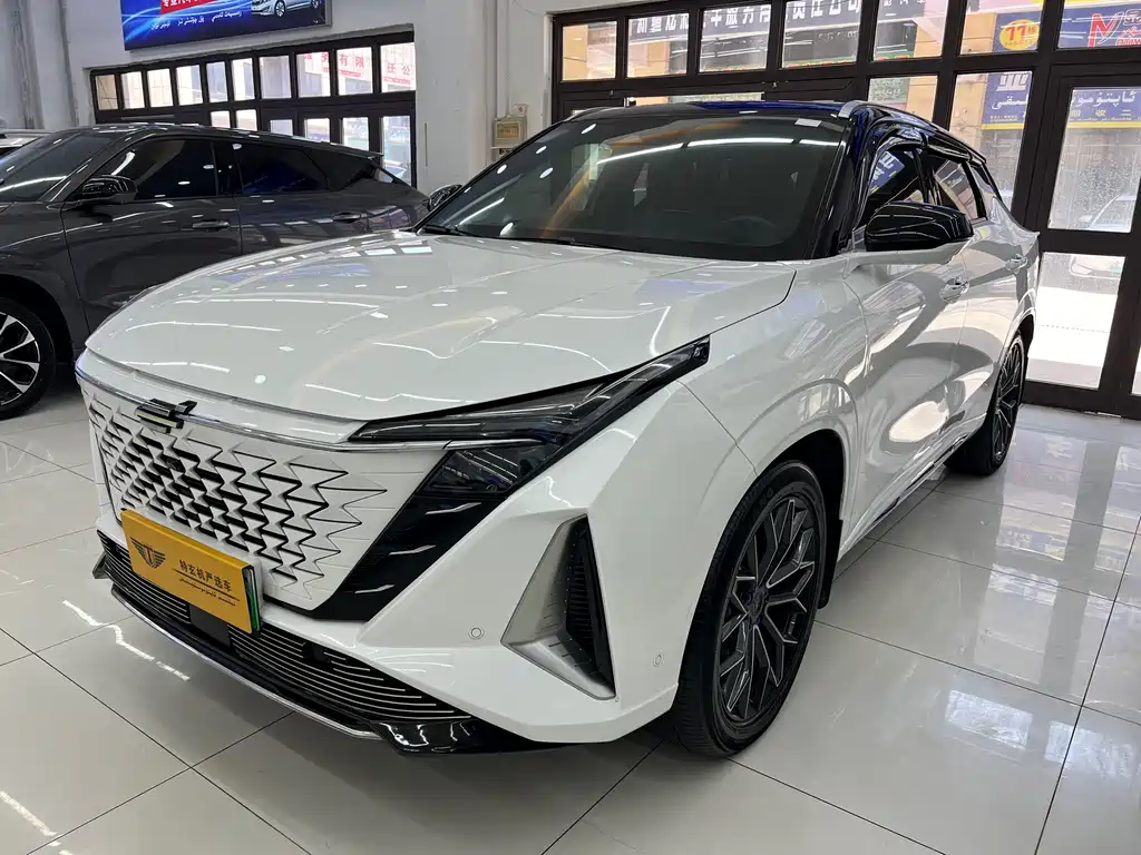 2023 Changan Z6 - zdjęcie 1 z 9
