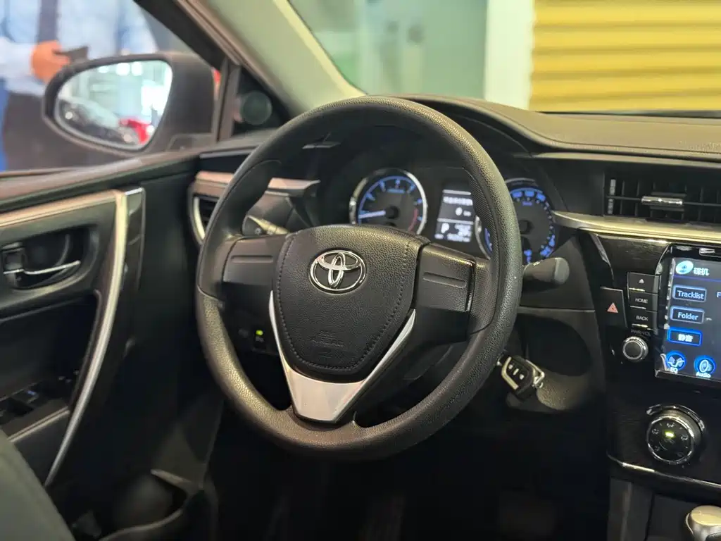 Toyota Corolla — миниатюра 14