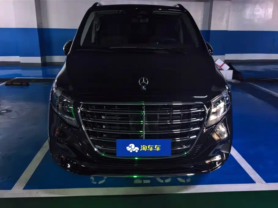 Mercedes-Benz V-Class V 2024 V 300 L Luxury