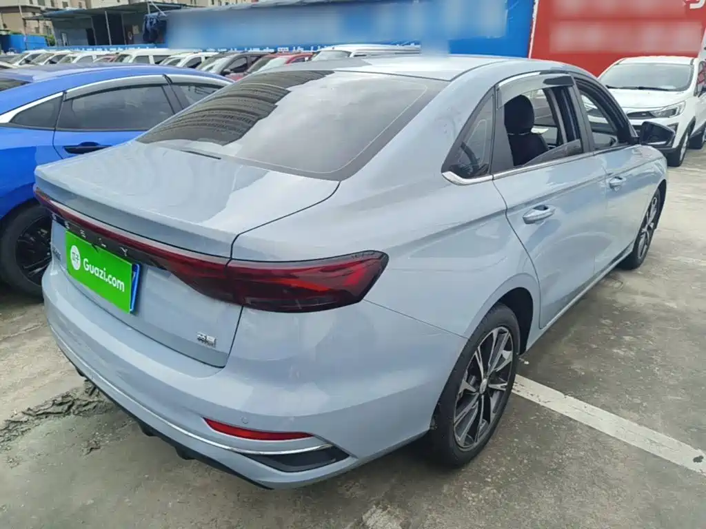 Geely Emgrand — миниатюра 7