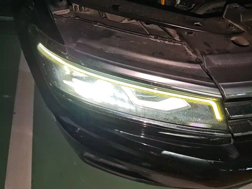 Volkswagen Tiguan L — миниатюра 7