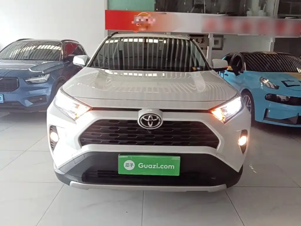 Toyota RAV4 2021 2.0L CVT