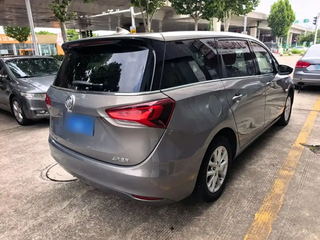 Buick GL6 — миниатюра 7