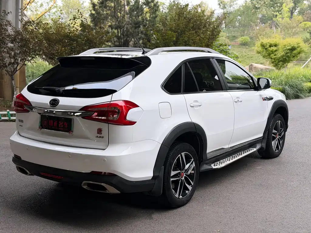 BYD Tang New Energy — миниатюра 5