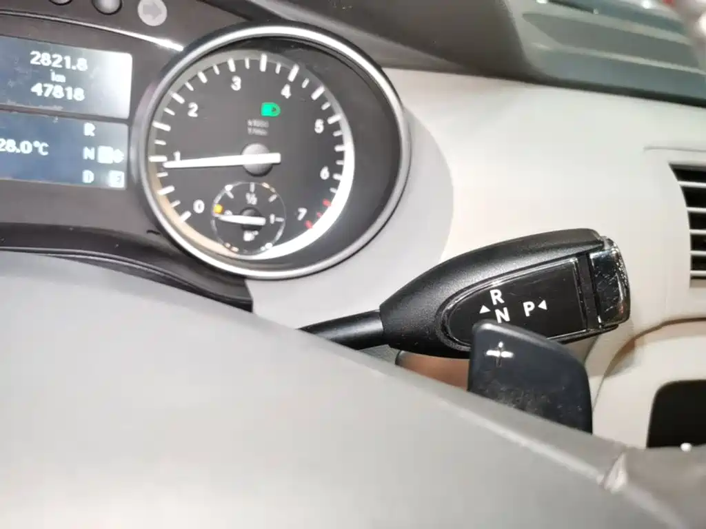 Mercedes-Benz R-Class — миниатюра 14