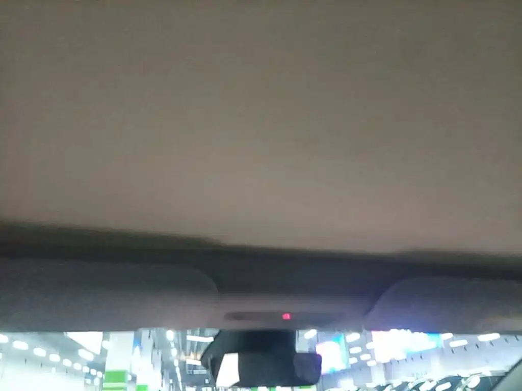 Tesla Model 3 — миниатюра 18
