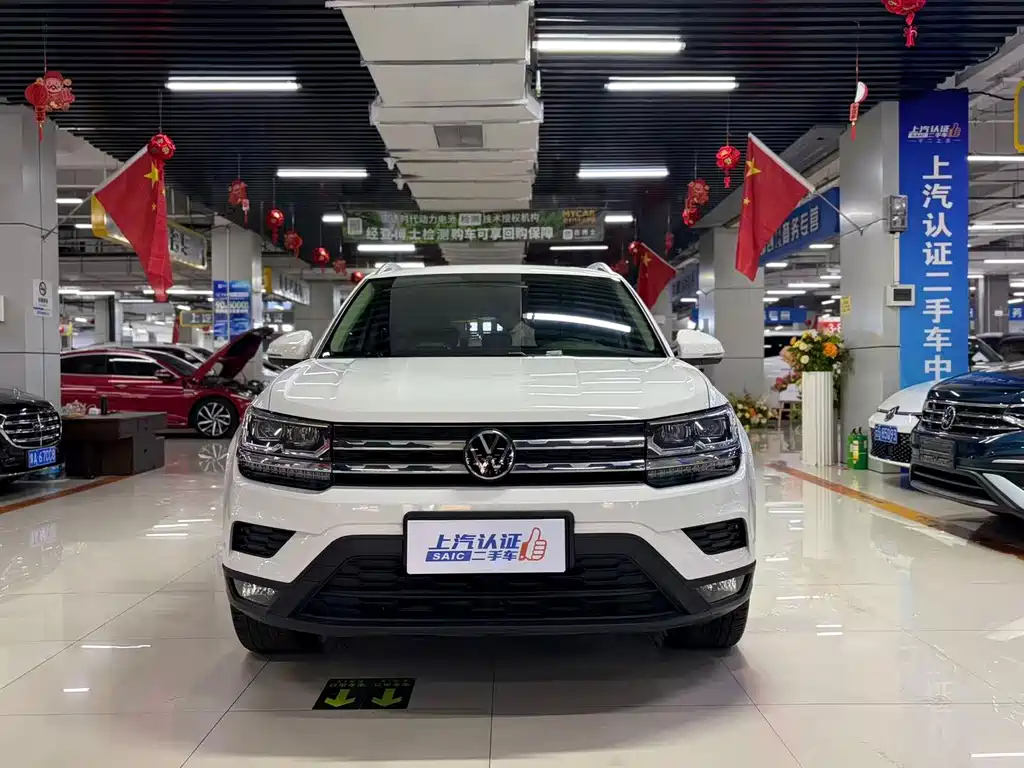 Volkswagen Tharu — миниатюра 2