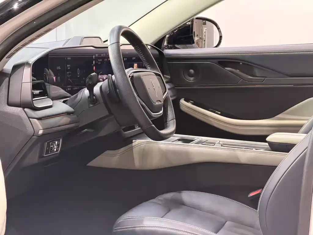 Lincoln Z — миниатюра 4