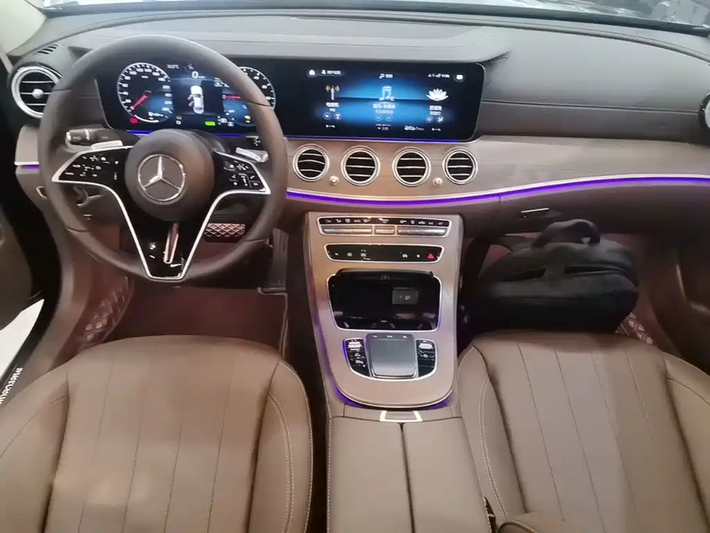 Mercedes-Benz E-Class New Energy — миниатюра 10