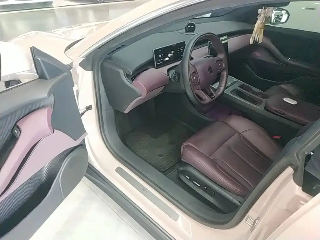 NIO ET5 — миниатюра 16