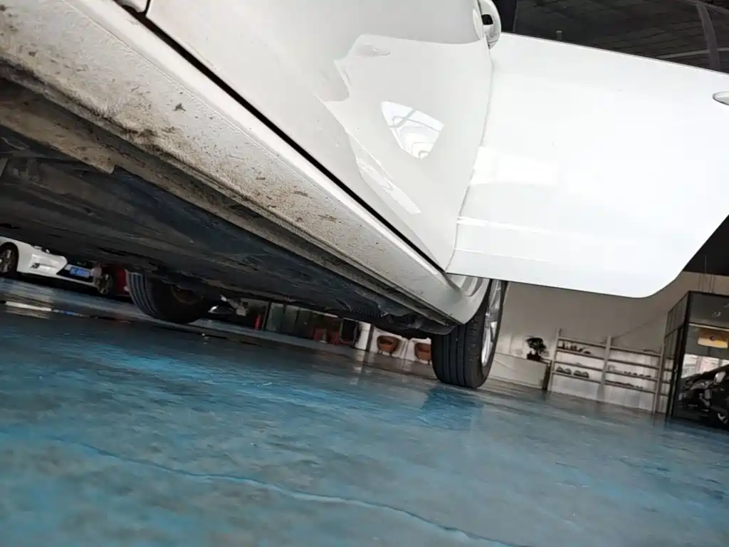 Volkswagen Golf — миниатюра 22