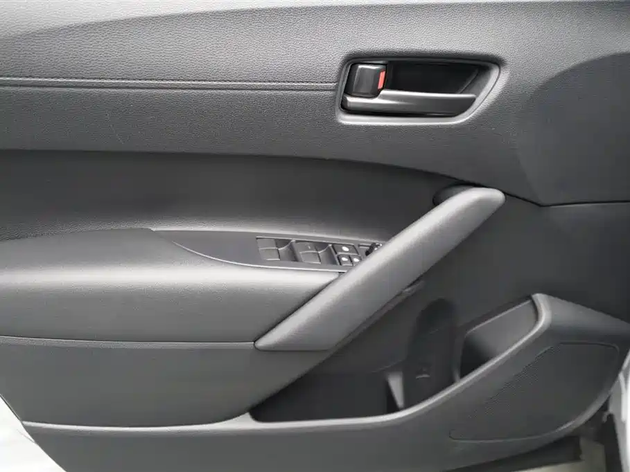 TOYOTA COROLLA SHARP AMPLIFIER