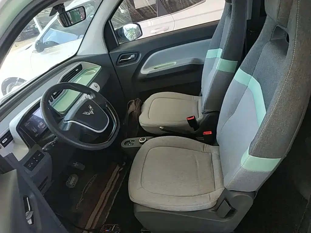 Wuling MINIEV — миниатюра 15