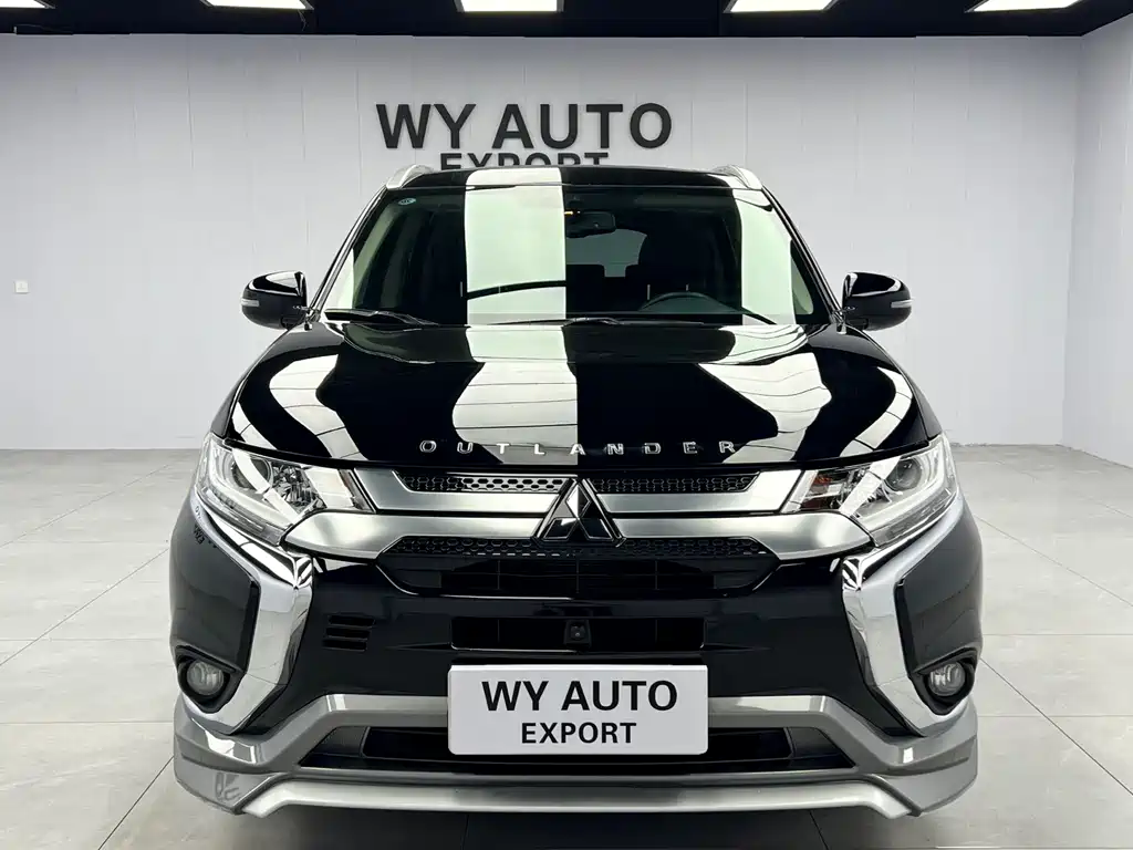 Mitsubishi Outlander — миниатюра 2