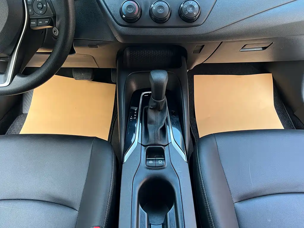Toyota Corolla — миниатюра 13
