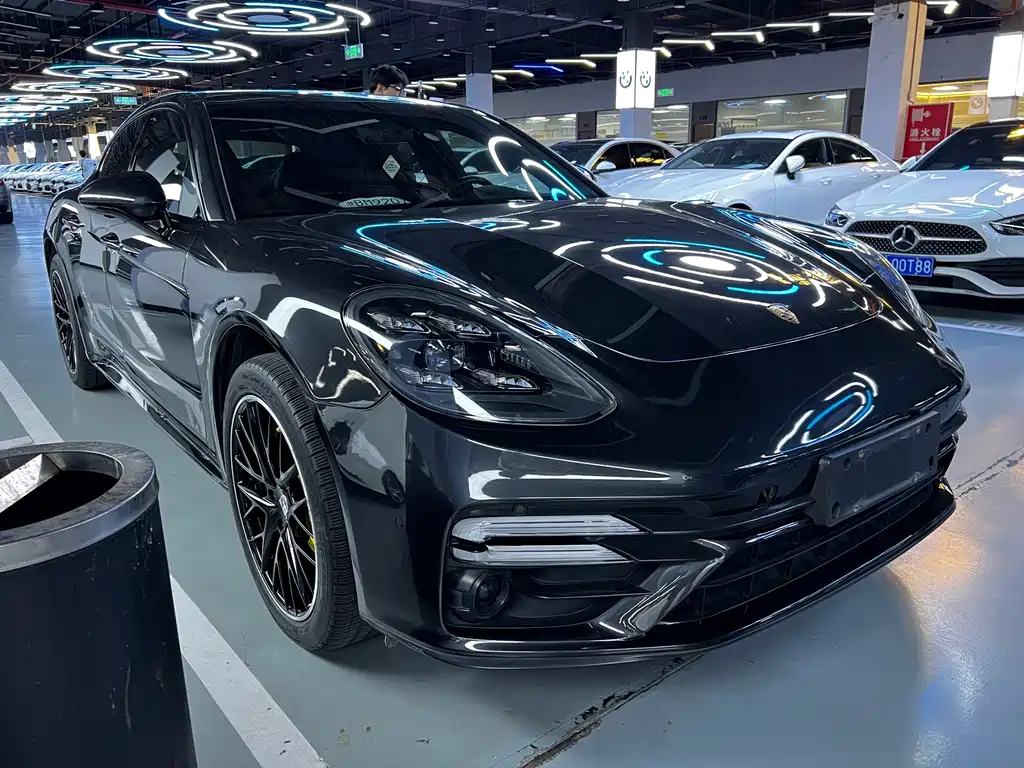 Porsche Panamera — миниатюра 3