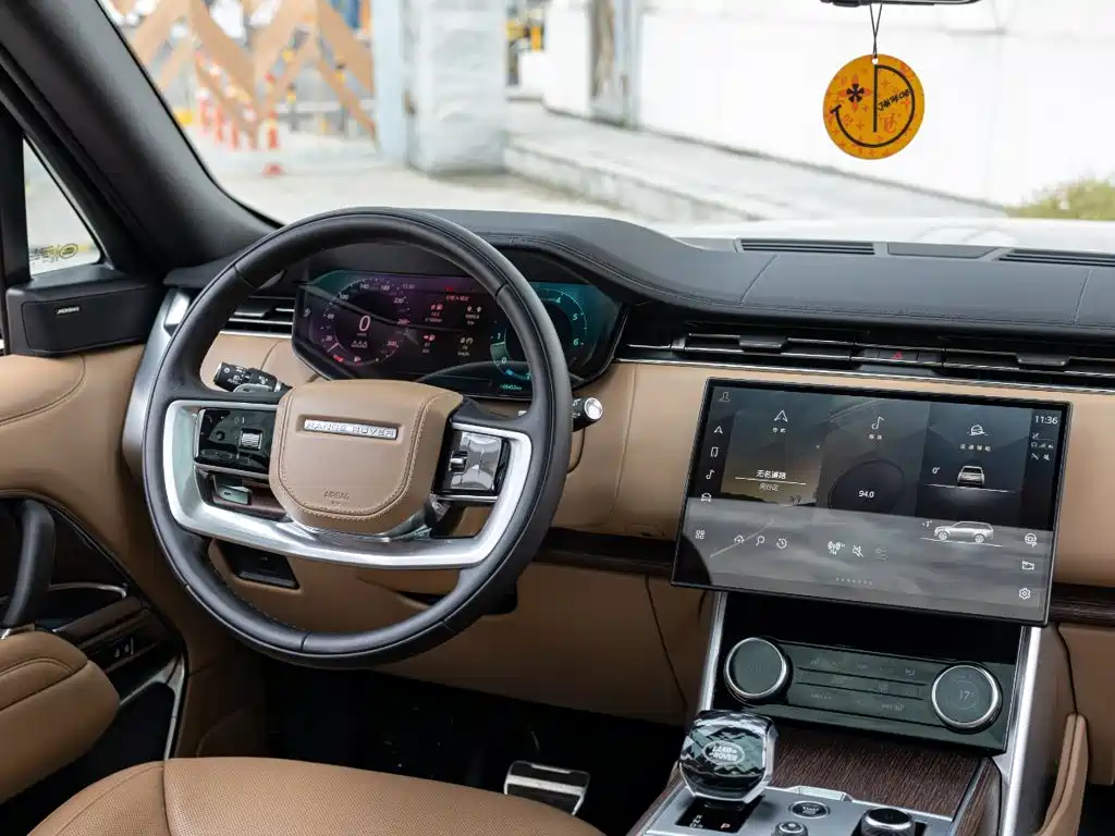 Land Rover Range Rover — миниатюра 11