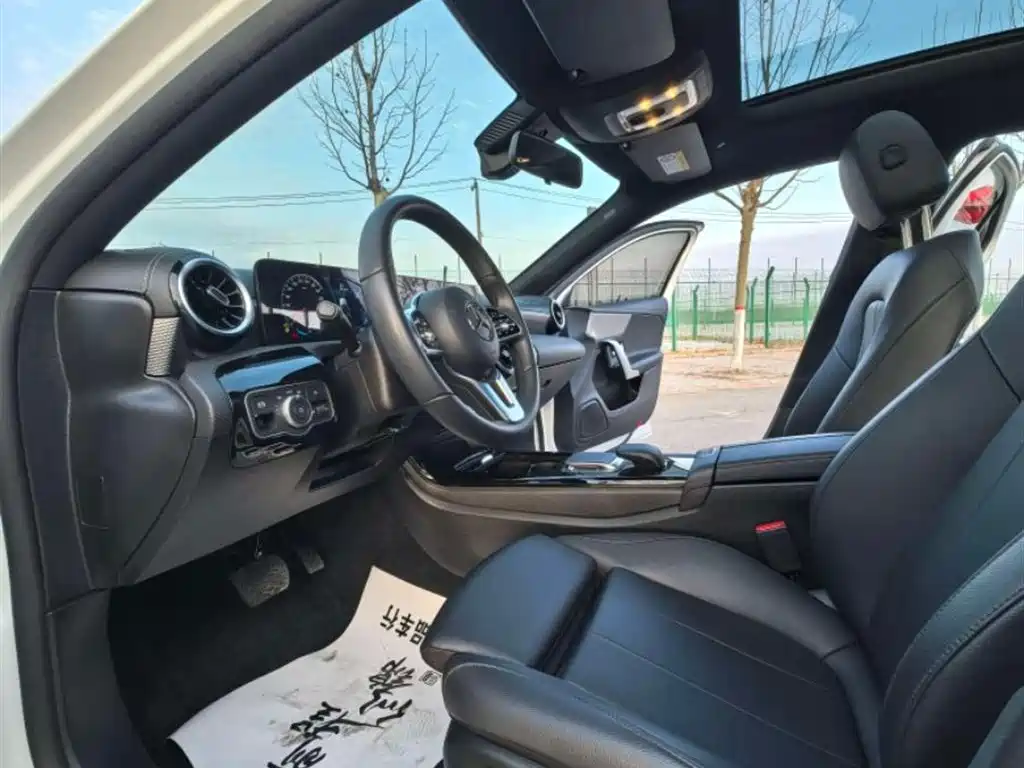 MERCEDES-BENZ A CLASS