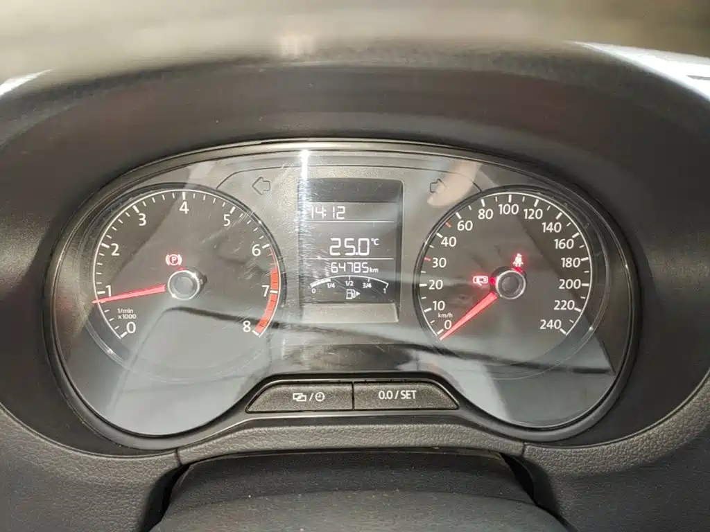 Volkswagen Polo — миниатюра 12