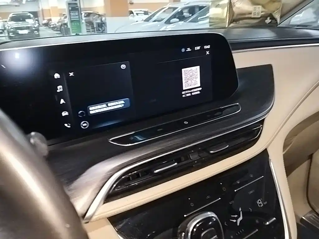 Buick GL8 — миниатюра 13