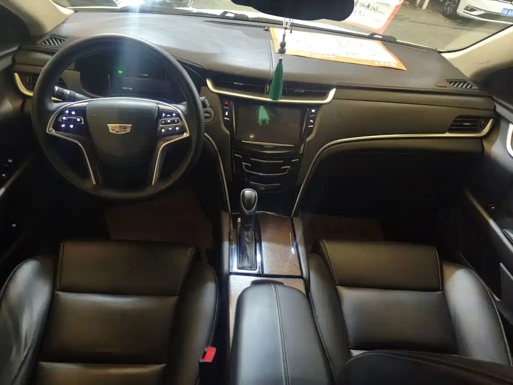 Cadillac XTS — миниатюра 11