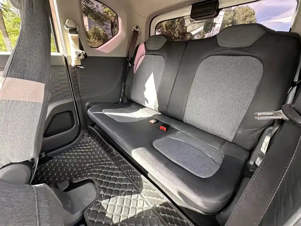 Wuling MINIEV — миниатюра 14