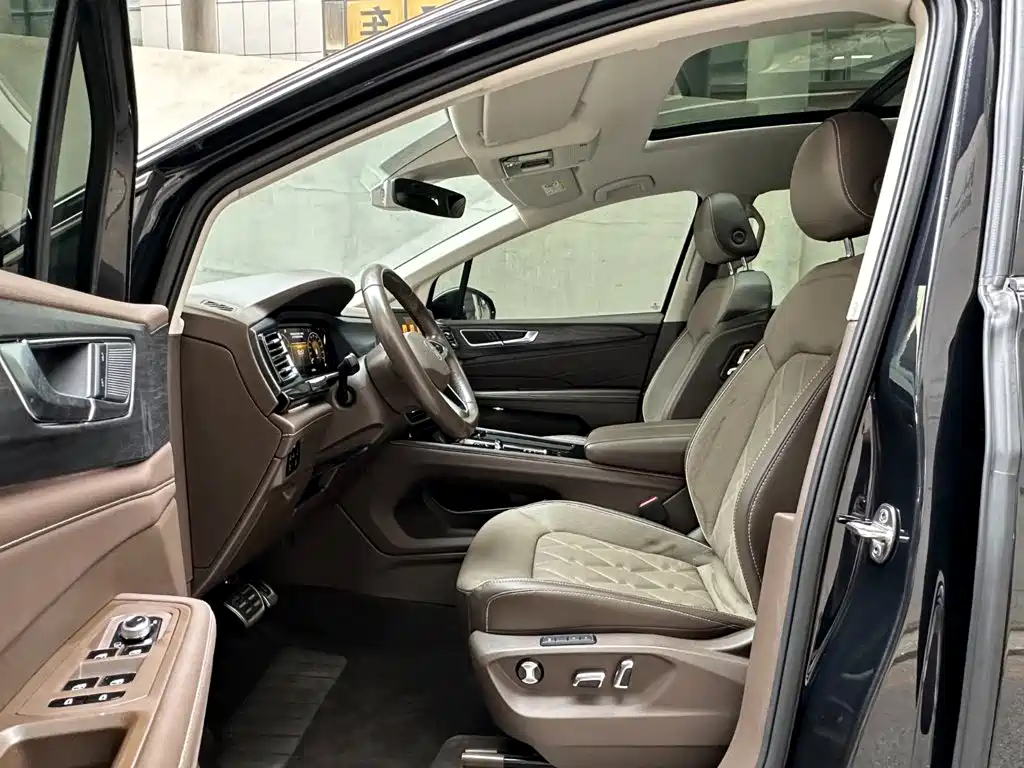 Volkswagen Viloran — миниатюра 9