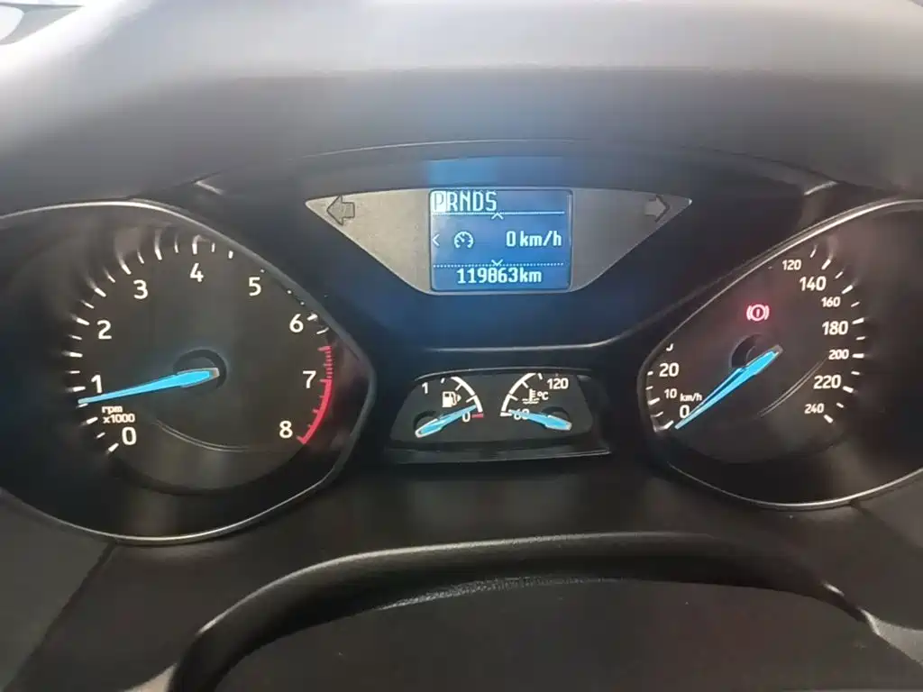 Ford Focus — миниатюра 12