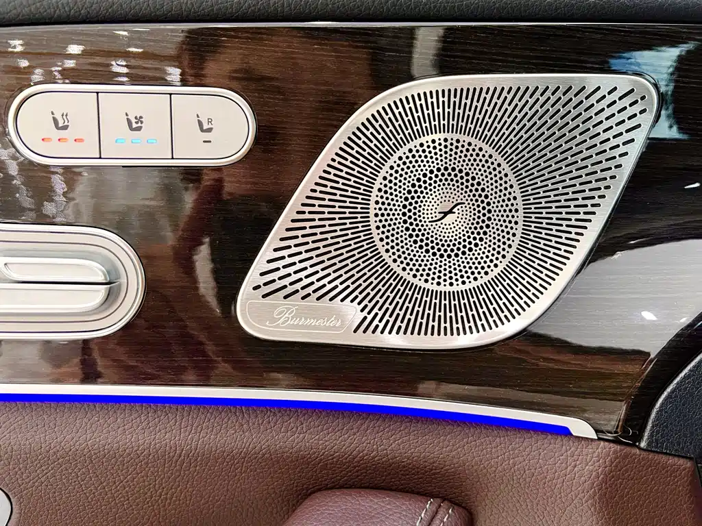 Mercedes-Benz GLS — миниатюра 26