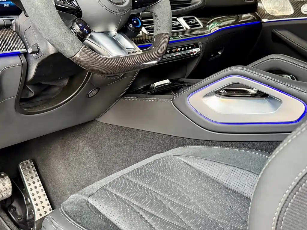 Mercedes-Benz GLS AMG — миниатюра 8